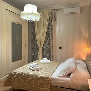 Mg Luxury Appartamento Napoli