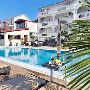 https://apartments-silva-trogir.splithotels.org